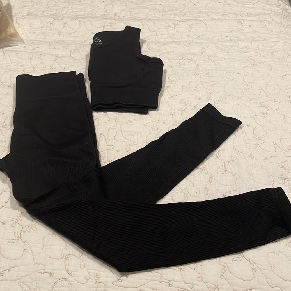 Sunzel Workout Set - Picture 8 of 8